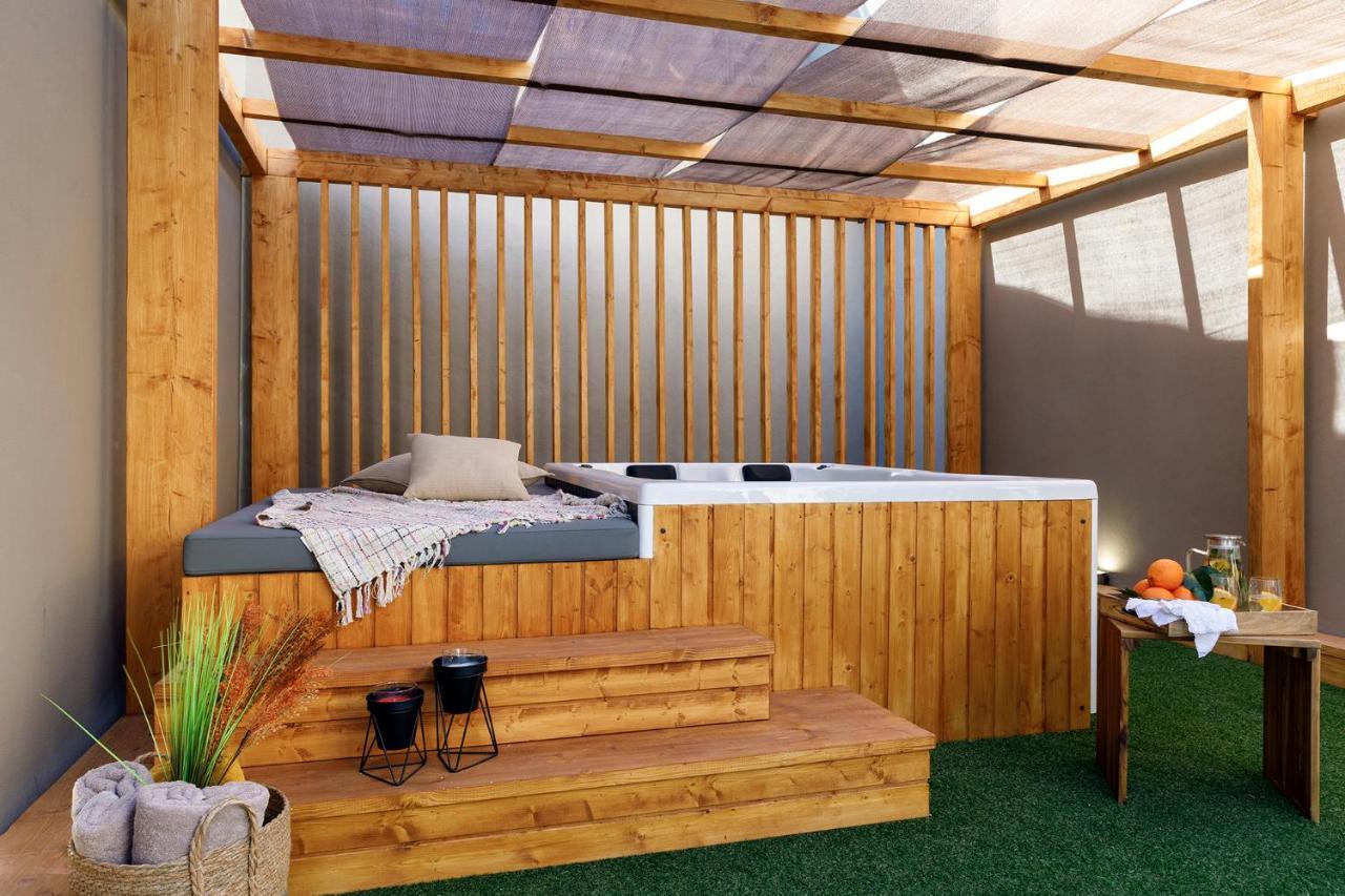 Alma Invicta Almada Premium Apartament